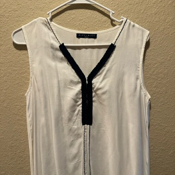 Alex & Alex size S White Linen Dress - Picture 3 of 5